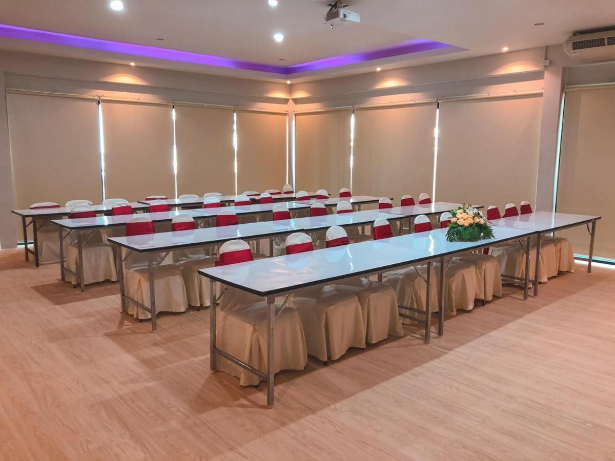The Chevalley Beach Resort ساتون المظهر الخارجي الصورة