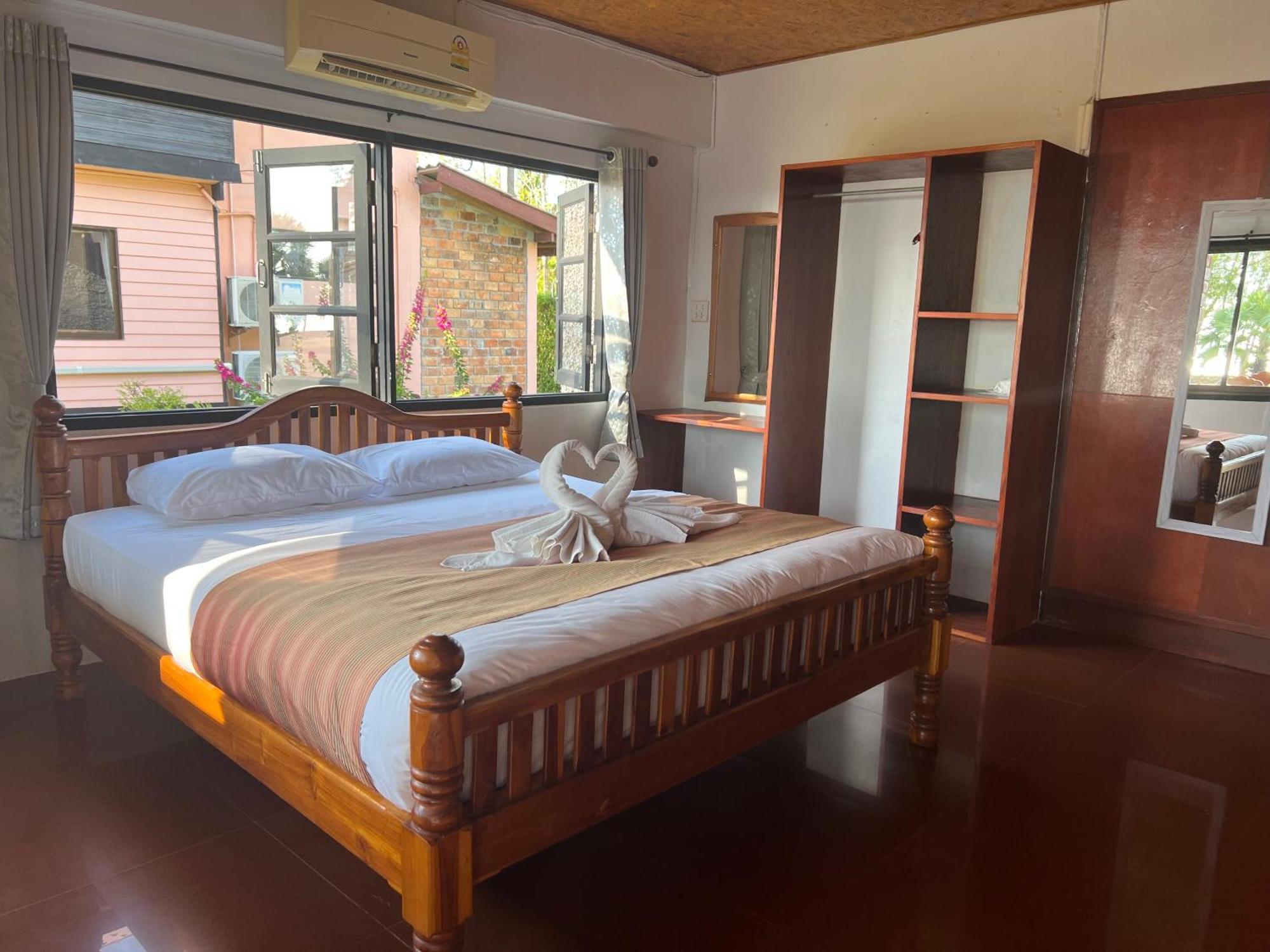 The Chevalley Beach Resort ساتون المظهر الخارجي الصورة