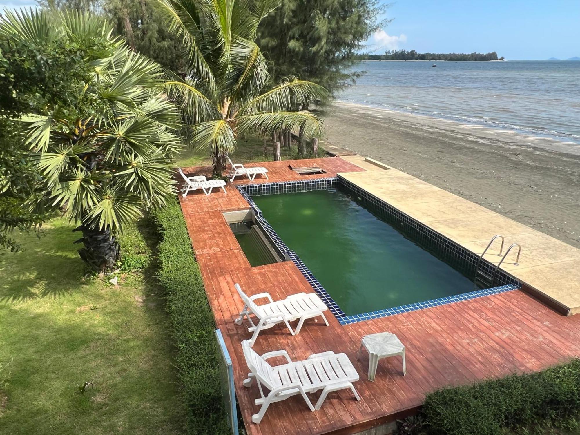 The Chevalley Beach Resort ساتون المظهر الخارجي الصورة