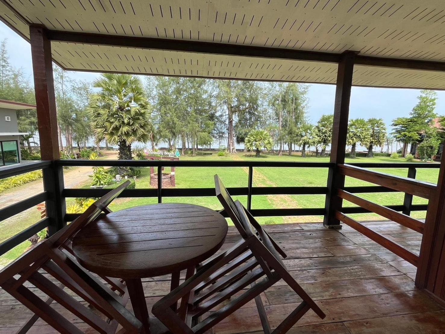The Chevalley Beach Resort ساتون المظهر الخارجي الصورة