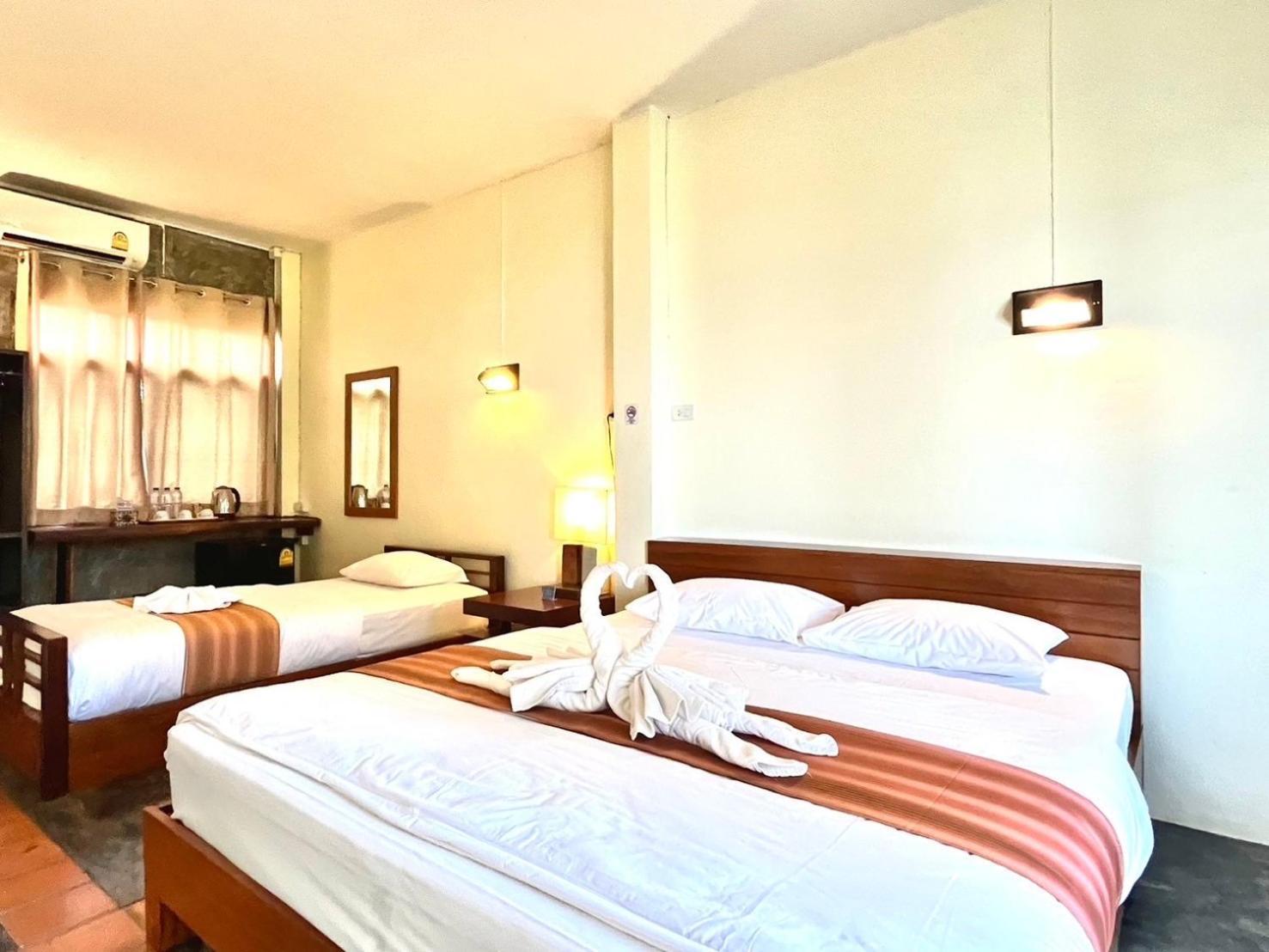 The Chevalley Beach Resort ساتون المظهر الخارجي الصورة
