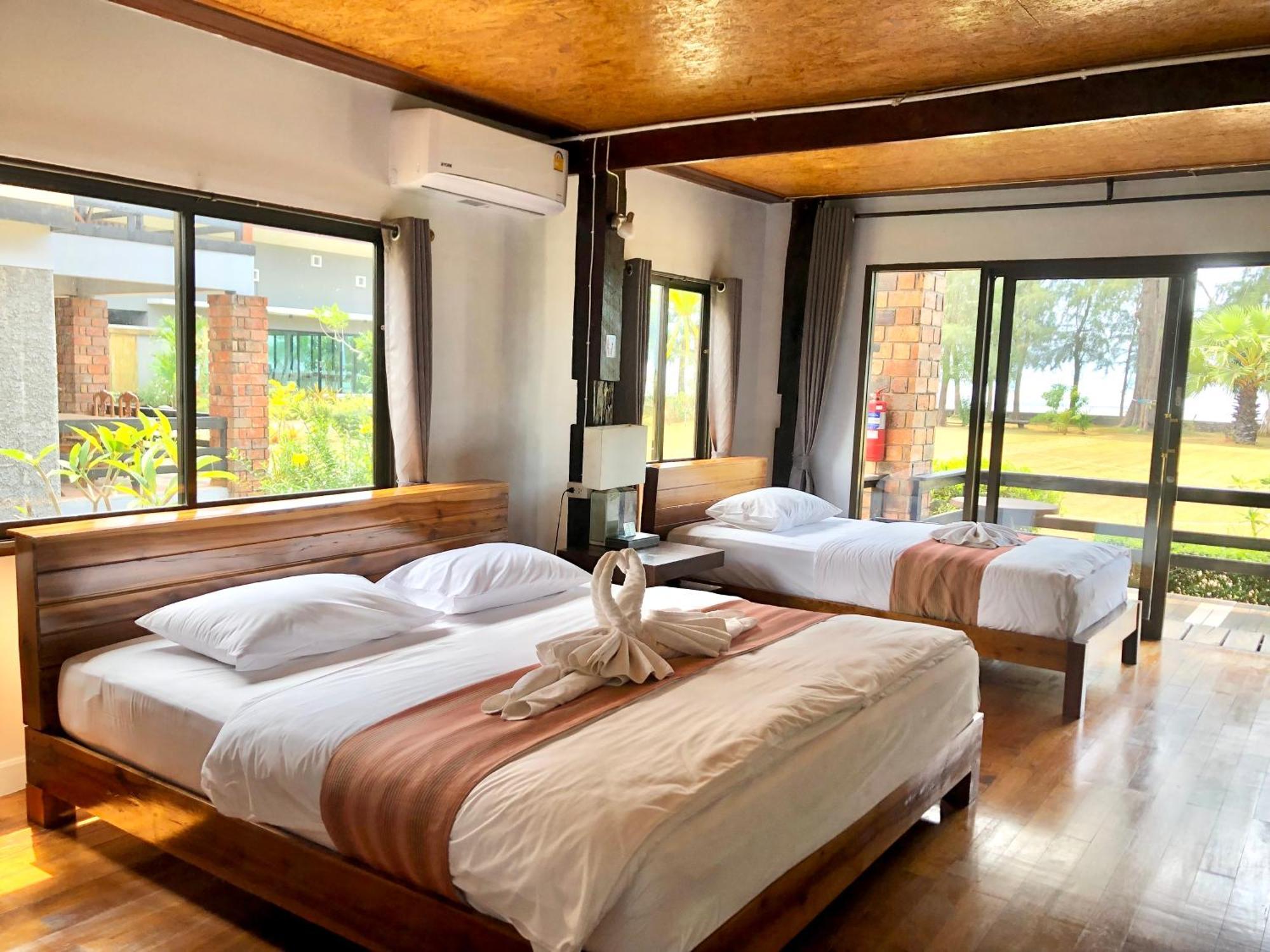 The Chevalley Beach Resort ساتون المظهر الخارجي الصورة