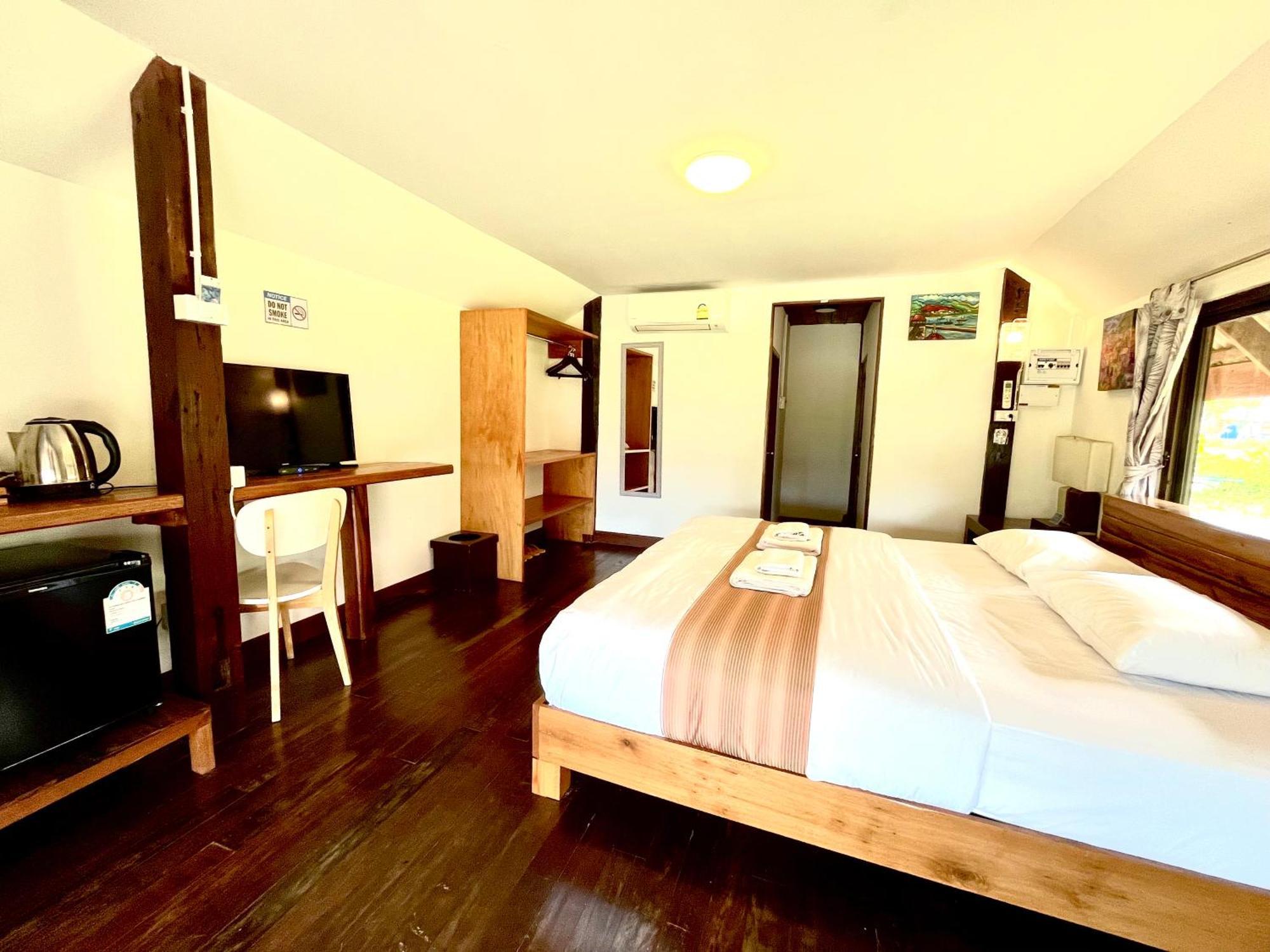 The Chevalley Beach Resort ساتون المظهر الخارجي الصورة